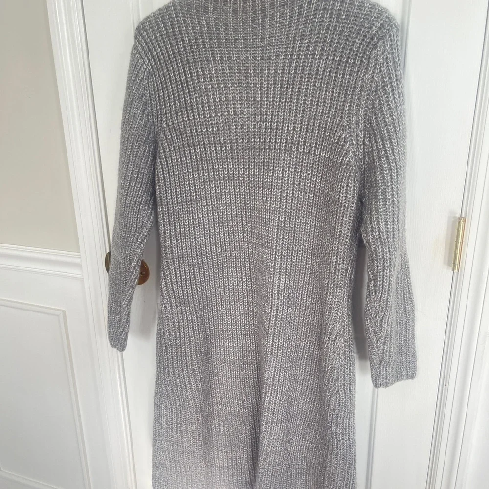 KUBITU Gray Chunky Knit Long Sweater Women’s Large (runs small!) Boho Indie - Picture 6 of 9